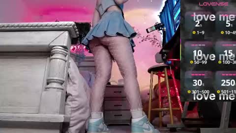 Lava online show from July 30, 3:33 pm