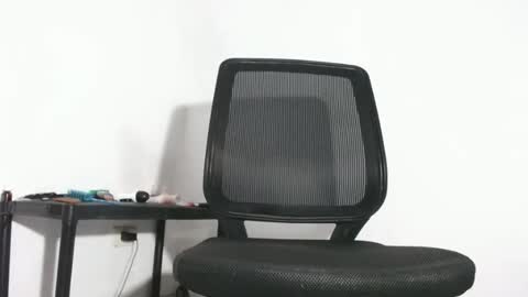 Snapshot of big_masterr chatting on February 9, 4:49 am big_masterr online show from February 9, 4:49 am