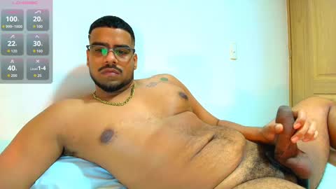 ALEXIS UNIVERSE  IM ON VACATION Ill come after  Kisses for that ass. online show from September 9, 11:48 pm