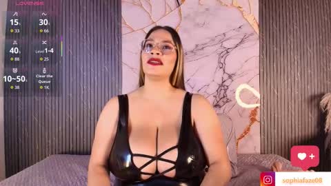 Tell me Sophia  online show from February 10, 10:03 pm