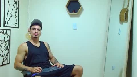 Big valentinHunk online show from December 21, 4:58 pm