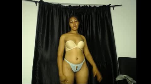 Snapshot of bigass898 chatting on May 31, 6:09 pm helen online show from May 31, 6:09 pm