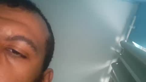 Snapshot of bigassboyfr chatting on September 25, 9:13 am bigassboyfr online show from September 25, 9:13 am
