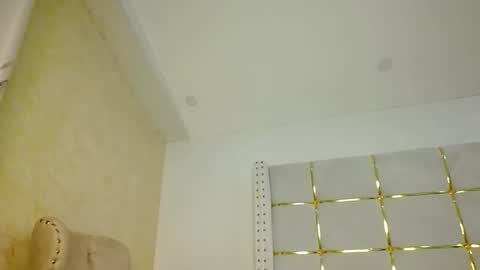 bigbaby004 online show from December 18, 7:09 pm