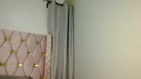 bigbaby004 online show from January 8, 6:54 pm