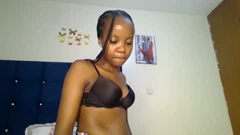 bigbaby004 online show from February 1, 7:12 pm