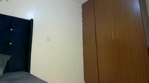 bigbaby004 online show from March 6, 6:37 pm