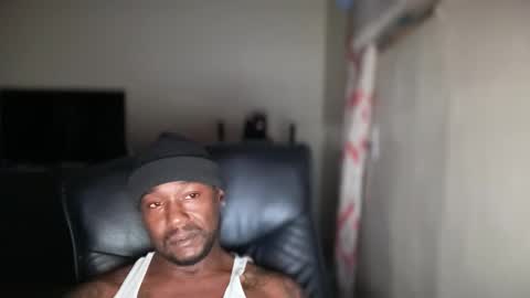 bigbackwoodcali online show from November 10, 8:35 am