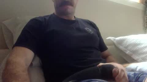 Snapshot of bigbaddadda chatting on March 16, 3:49 pm bigbaddadda online show from March 16, 3:49 pm
