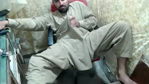 Snapshot of bigbbc999 chatting on March 27, 9:42 am arab bbc online show from March 27, 9:42 am