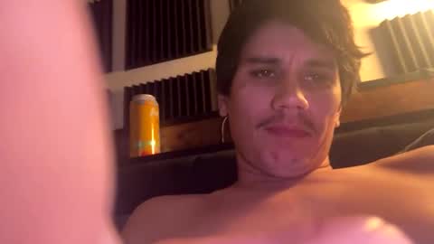 Snapshot of bigben281330 chatting on November 10, 9:08 am bigben281330 online show from November 10, 9:08 am