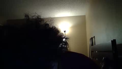 bigblackb021 online show from December 16, 7:35 am