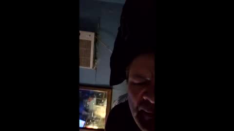 Snapshot of bigblu659 chatting on April 8, 7:36 pm bigblu659 online show from April 8, 7:36 pm