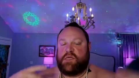 Snapshot of bigboi1o11 chatting on May 19, 5:08 pm Bigboi1o11 online show from May 19, 5:08 pm