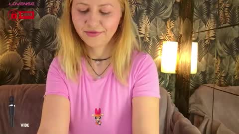 BigBoobsArri online show from March 27, 8:59 am