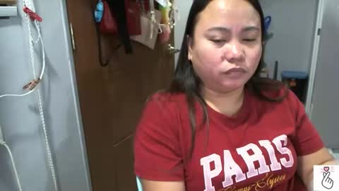 Snapshot of bigboobslyn chatting on March 15, 9:37 am bigboobslyn online show from March 15, 9:37 am