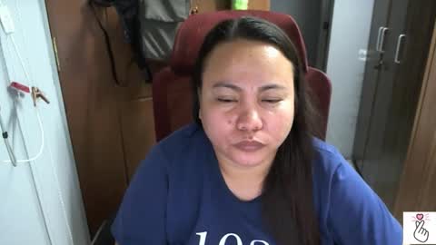 Snapshot of bigboobslyn chatting on March 27, 3:12 pm bigboobslyn online show from March 27, 3:12 pm