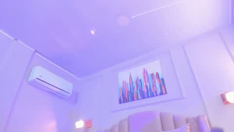 Snapshot of bigboobsnaughty1 chatting on November 14, 10:14 am online show from November 14, 10:14 am