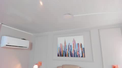 Snapshot of bigboobsnaughty1 chatting on November 19, 10:04 am online show from November 19, 10:04 am