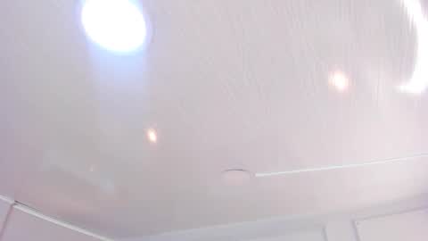 Snapshot of bigboobsnaughty1 chatting on December 5, 10:02 am online show from December 5, 10:02 am