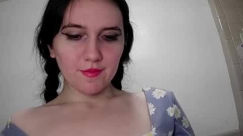 Isabella online show from December 15, 6:18 am