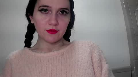 Isabella online show from December 24, 1:49 am