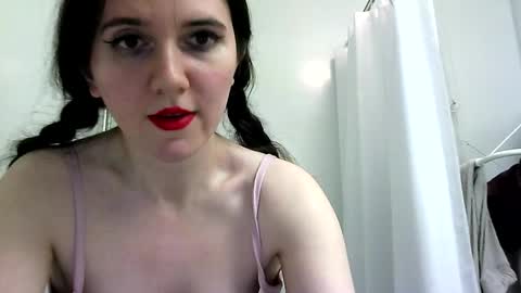 Isabella online show from February 27, 5:24 am