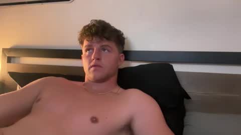 bigbootyburger1 online show from May 2, 6:35 pm