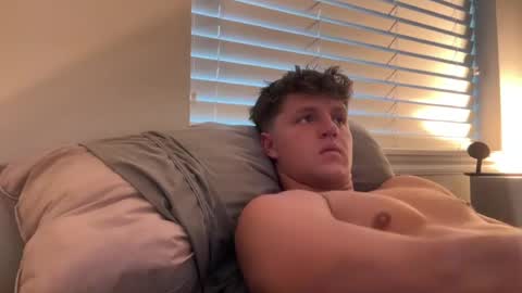 bigbootyburger1 online show from July 16, 11:11 pm