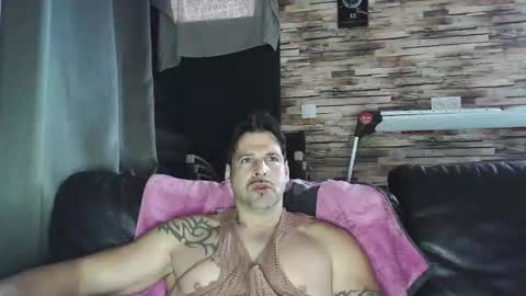 Bigboyband online show from December 15, 9:35 am