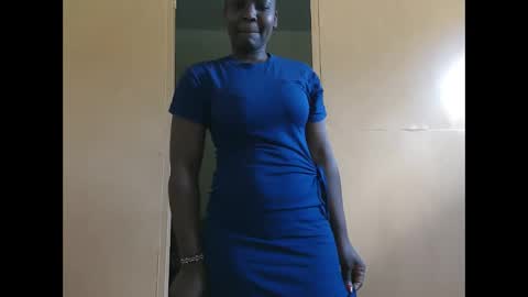 bigbumboobs98 online show from September 22, 9:33 am