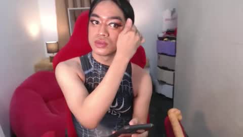 Snapshot of bigcassandrats chatting on October 31, 6:25 am BIG COCK CASSANDRA online show from October 31, 6:25 am