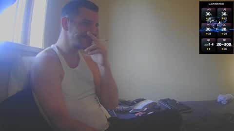 Jon - Im Straight online show from December 4, 3:43 pm