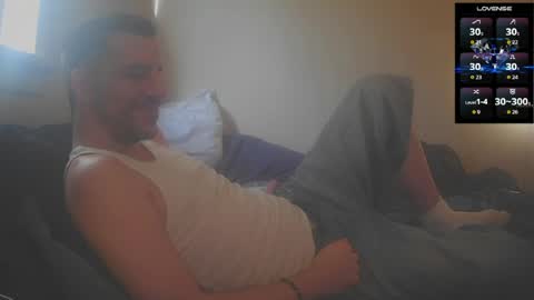 Jon - Im Straight online show from March 24, 12:43 pm