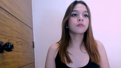 Snapshot of bigcock_hannah chatting on June 16, 5:21 am bigcock_hannah online show from June 16, 5:21 am