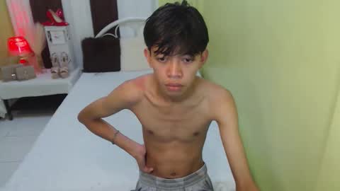 bigcock_kerbzz online show from November 12, 1:00 pm