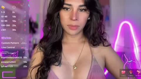 queen amanda online show from October 13, 2:28 pm