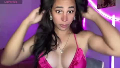 queen amanda online show from July 22, 1:30 am