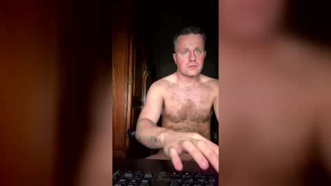 bigcockdude31 online show from July 17, 4:08 am