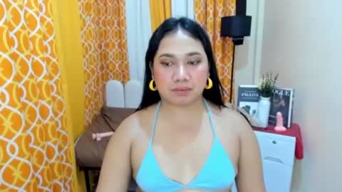 BABY LEXIE online show from June 14, 5:15 pm