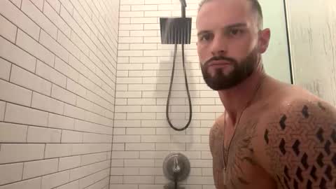 bigcockpegging32 online show from September 25, 1:31 am
