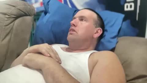 bigcocksuckingslut online show from January 13, 9:31 pm