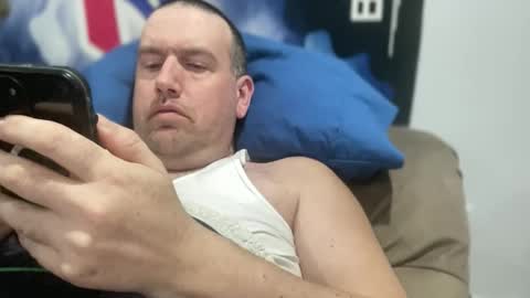 Snapshot of bigcocksuckingslut chatting on February 23, 1:14 am bigcocksuckingslut online show from February 23, 1:14 am