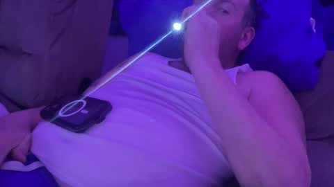 Snapshot of bigcocksuckingslut chatting on March 9, 12:25 am bigcocksuckingslut online show from March 9, 12:25 am