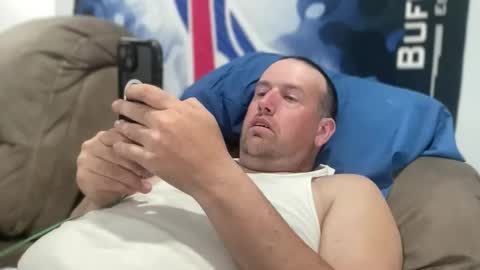 bigcocksuckingslut online show from May 3, 5:41 pm