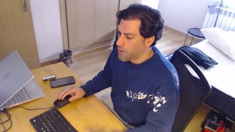 bigcok35spain online show from January 14, 10:32 am