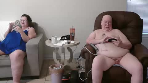 Snapshot of bigcraig123 chatting on November 18, 12:31 pm Craig online show from November 18, 12:31 pm