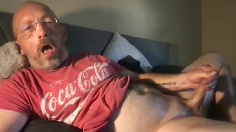 Snapshot of bigdaddydelight chatting on September 18, 6:32 pm bigdaddydelight online show from September 18, 6:32 pm