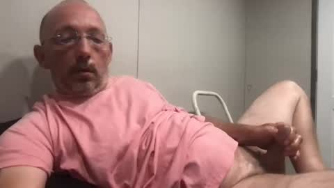Snapshot of bigdaddydelight chatting on June 26, 4:06 am bigdaddydelight online show from June 26, 4:06 am