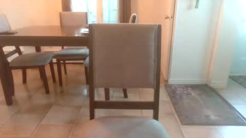 bigdeer581917471 online show from July 24, 10:24 am